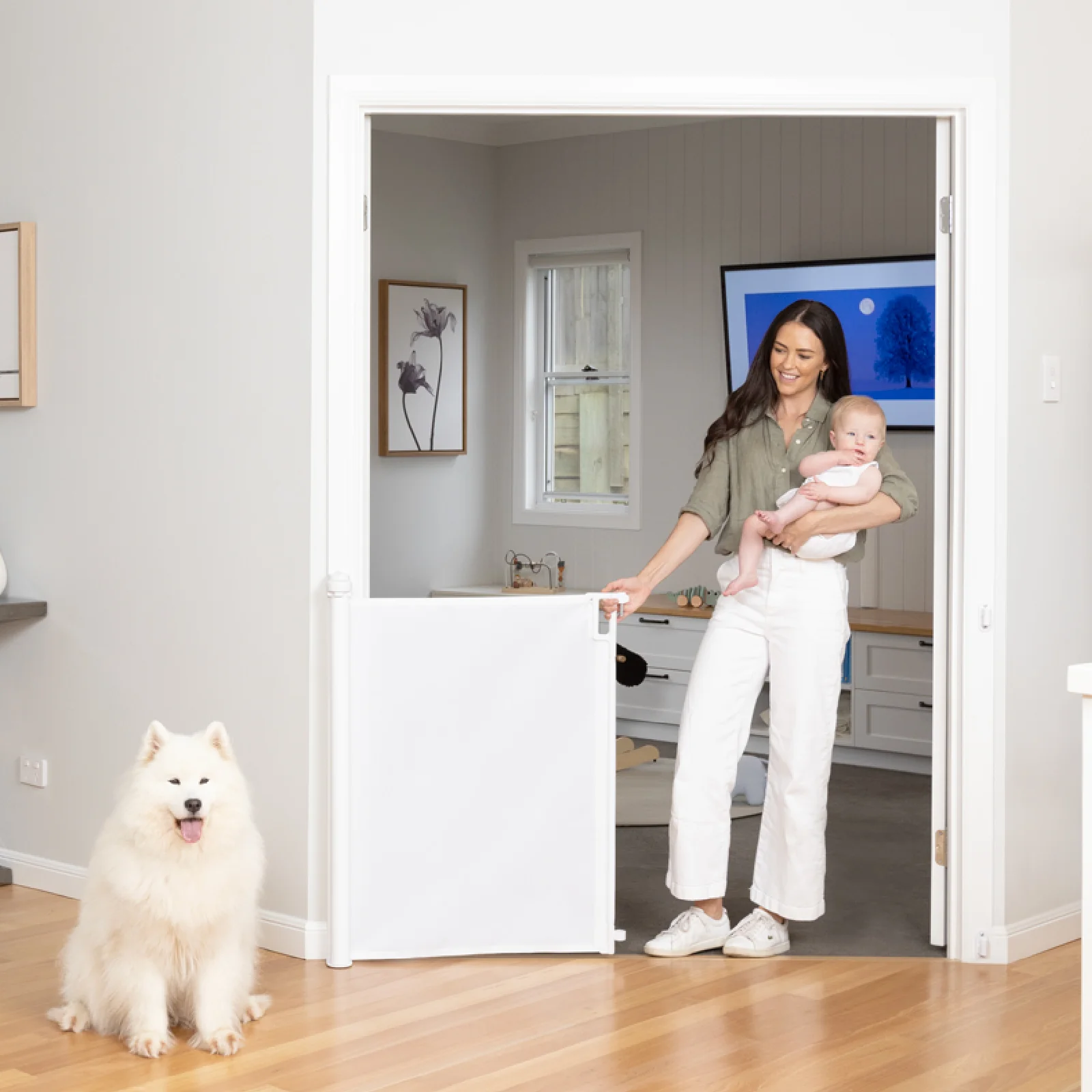 Ultimate Retractable Baby Gate | 2m W x 0.98m H - Image 5